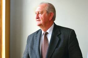 Muere Rodolfo Stange, ex general director de Carabineros y miembro de la Junta Militar