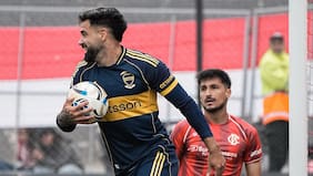 Boca Juniors vuelve al triunfo en la liga argentina con Carlos Palacios y Williams Alarcón como titulares