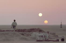 Usando un telescopio en Chile, astrónomos descubren planeta con dos soles, como Tatooine en Star Wars