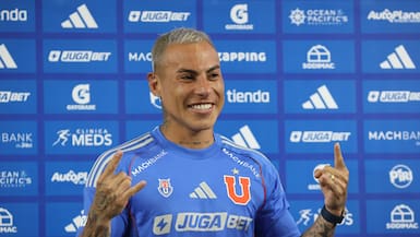 El recado de Eduardo Vargas a Paqui Meneghini en la U: “Ahora me gusta estar más suelto”