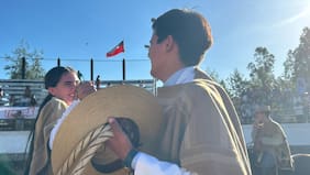 Florencia Figueroa y Luis Allendes brillan en el Clasificatorio Escolar Centro Norte de rodeo