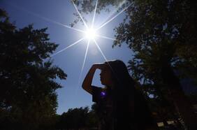 Emiten aviso por altas temperaturas en tres regiones del país