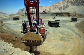 Cepal mantiene proyección para la economía chilena y prevé una contracción de 0,3% en 2023