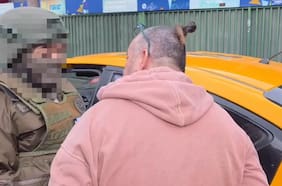 Detienen a taxista prófugo desde hace un año por abuso sexual en contra de su propia hija en Estación Central