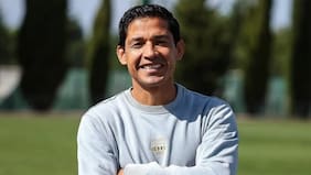 A fondo con Matías Fernández: “Manuel Pellegrini es el mejor entrenador de la historia del fútbol chileno”