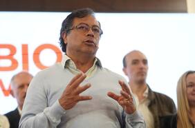Gustavo Petro denuncia plan para atentar contra su vida y cancela gira a región cafetera de Colombia
