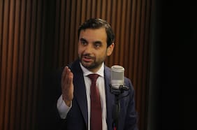 Exministro Gajardo cuestiona acciones del gobierno en DDHH: “Hay negacionismo” y “se está erosionando la confianza con las víctimas”