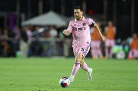 “Acá vas a correr” y murales de Messi vandalizados: la Pulga calienta el Clásico del Sol que enfrentará el Inter Miami