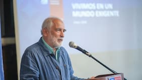 Gobierno reporta avance de un 45% en construcción y entrega de viviendas por megaincendio en Valparaíso