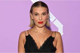 La estrella de Stranger Things, Millie Bobby Brown, se compromete con el hijo de una leyenda del rock a los 19 años