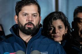 Del “no pongo las manos al fuego” al blindaje a Dresdner y seremi del Maule: qué hay detrás del giro de Boric por caso convenios