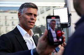 Fiscalía de Venezuela pide a la Interpol una “alerta roja” contra el opositor Leopoldo López