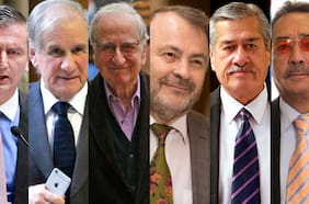 Tohá (PS) se suma a indecisos  que podrían echar abajo la acusación constitucional contra Piñera