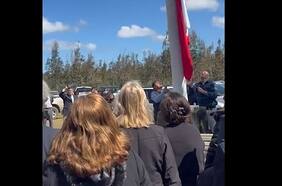 El acto a favor de Pinochet en Los Boldos en que participaron Camila Flores y el exalcalde Labbé