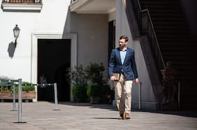 Meza-Lopehandía (CS), ex jefe de gabinete de Boric, reaparece públicamente en comando del “En contra”