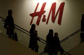 H&M y cierre de tienda en Casacostanera: “Lamentamos las aglomeraciones. Nuestra principal prioridad es garantizar la salud y la seguridad de nuestros trabajadores y clientes”