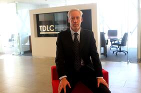 Presidente del TDLC: nuevas tecnologías podrían llevar a revisar las normas de libre competencia