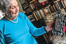 Marta Cruz-Coke, la voz firme a los 94