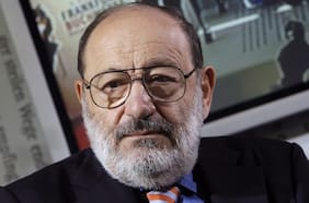 Umberto Eco entre la historia y la crítica a las redes sociales: “Internet es un peligro para el ignorante”