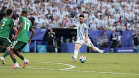 En una noche histórica de Lionel Messi: Argentina golea a Argelia e inicia con éxito la defensa de la corona en el Mundial