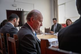 Quiroz completa equipo que lo acompañará en la Dipres y que debe revertir críticas a la entidad por estimaciones fiscales