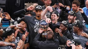 Habrá nuevo campeón: San Antonio Spurs tumba a OKC y se reencuentra con New York Knicks en las Finales de la NBA tras 27 años
