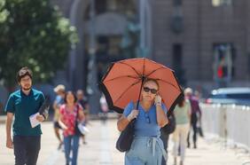 Con 40°C en Colina: enero de 2024 culminó como el segundo más cálido jamás registrado en Santiago