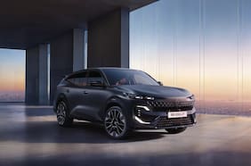 Renault revela el Filante, su nuevo modelo insignia internacional