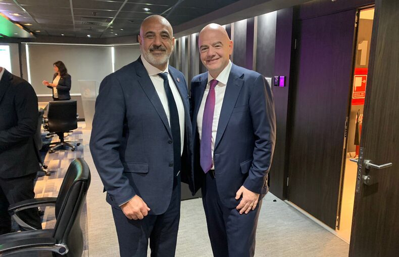 Pablo Milad with Gianni Infantino.