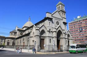Obispado de Valparaíso expulsa a sacerdote tras ser declarado culpable de abuso sexual a menor de edad