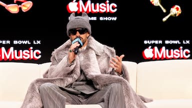 Bad Bunny y el Super Bowl: “Ni siquiera necesitan aprender español; es mejor que aprendan a bailar”