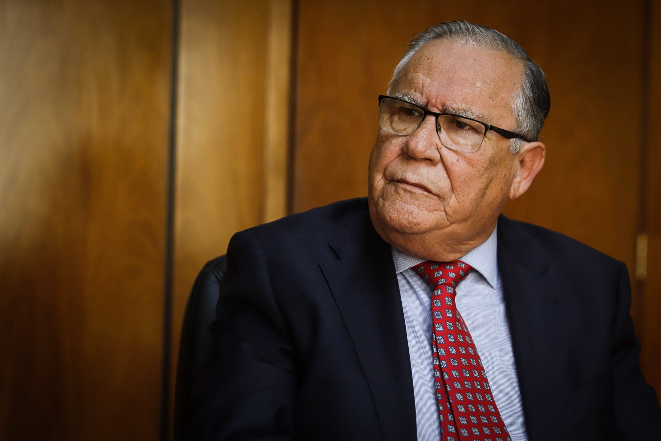 Ministro Campos dice que propuesta de arancel de EE.UU. contra Chile es "injusta" y espera que "no se atreva"