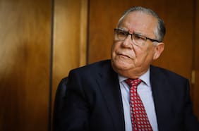 Ministro Campos cuestiona al Socialismo Democrático como oposición: “Se ha transformado en el vagón de cola del PC y el FA”