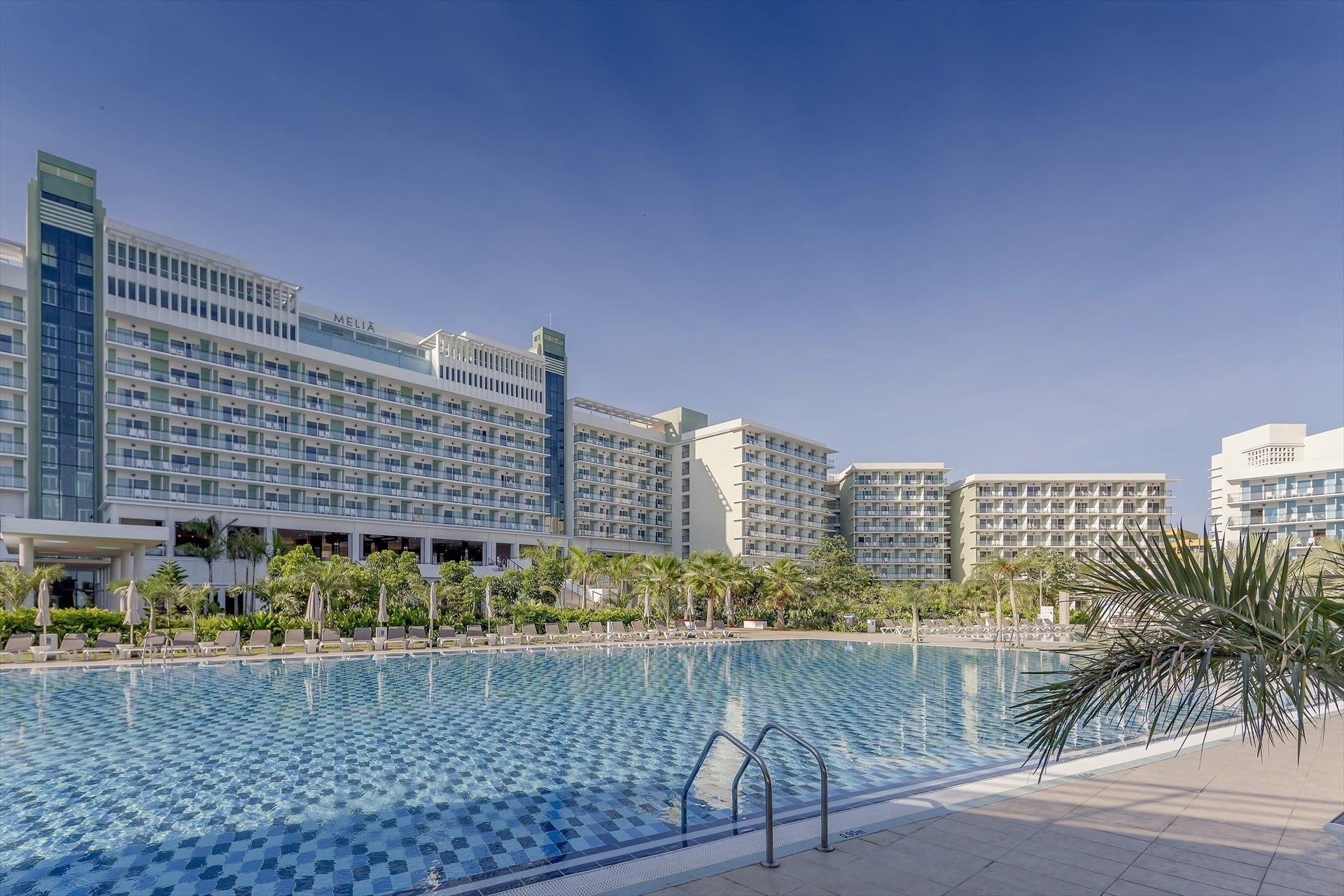 Cadena hotelera Meliá dejará su operación en Cuba esta semana