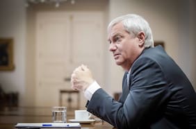 Oposición rechaza llamado “a la unidad” del Presidente Kast por indultos a uniformados