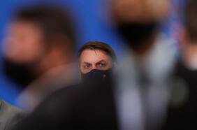 Bolsonaro enfrenta crisis política: renuncia ministro de Defensa de Brasil horas después de salida de canciller