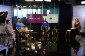 ¿Cuáles son las propuestas de los candidatos a la gobernación de Santiago? Así fue el debate entre Orrego, Parot, Oliva y Edwards