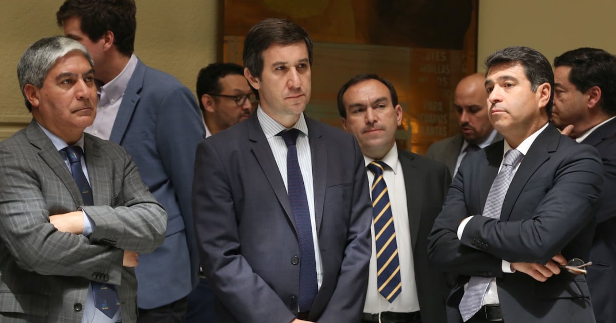 Parlamentarios chilenos en la mira: deuda, longevidad y desafíos pendientes en el Congreso