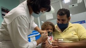 La grave epidemia de enfermedades virales que agrava el colapso sanitario de Cuba