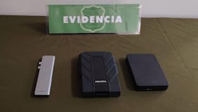 Carabineros recupera discos duros de influencer mexicano víctima de robo en Valparaíso: reportan un detenido de 16 años