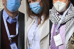 ¿Cómo será el nuevo sistema político de Chile? Así fue el debate entre los constituyentes Atria, Hube y Chahin