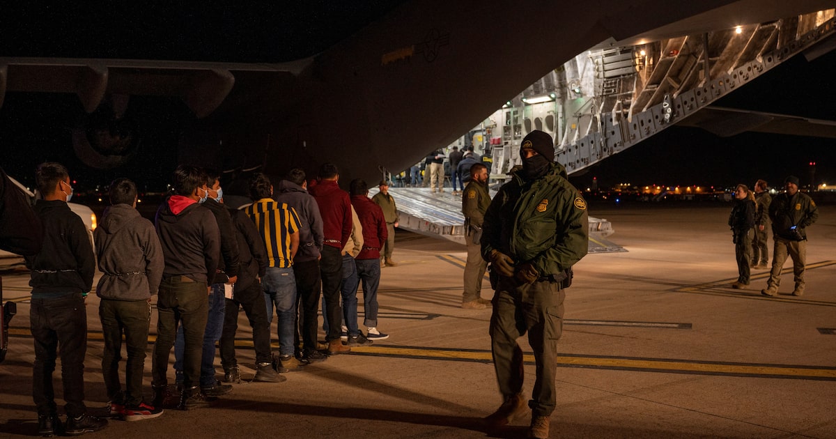 Venezuela recibe a más de 200 migrantes procedentes de Estados Unidos: un regreso marcado por la complejidad política y social