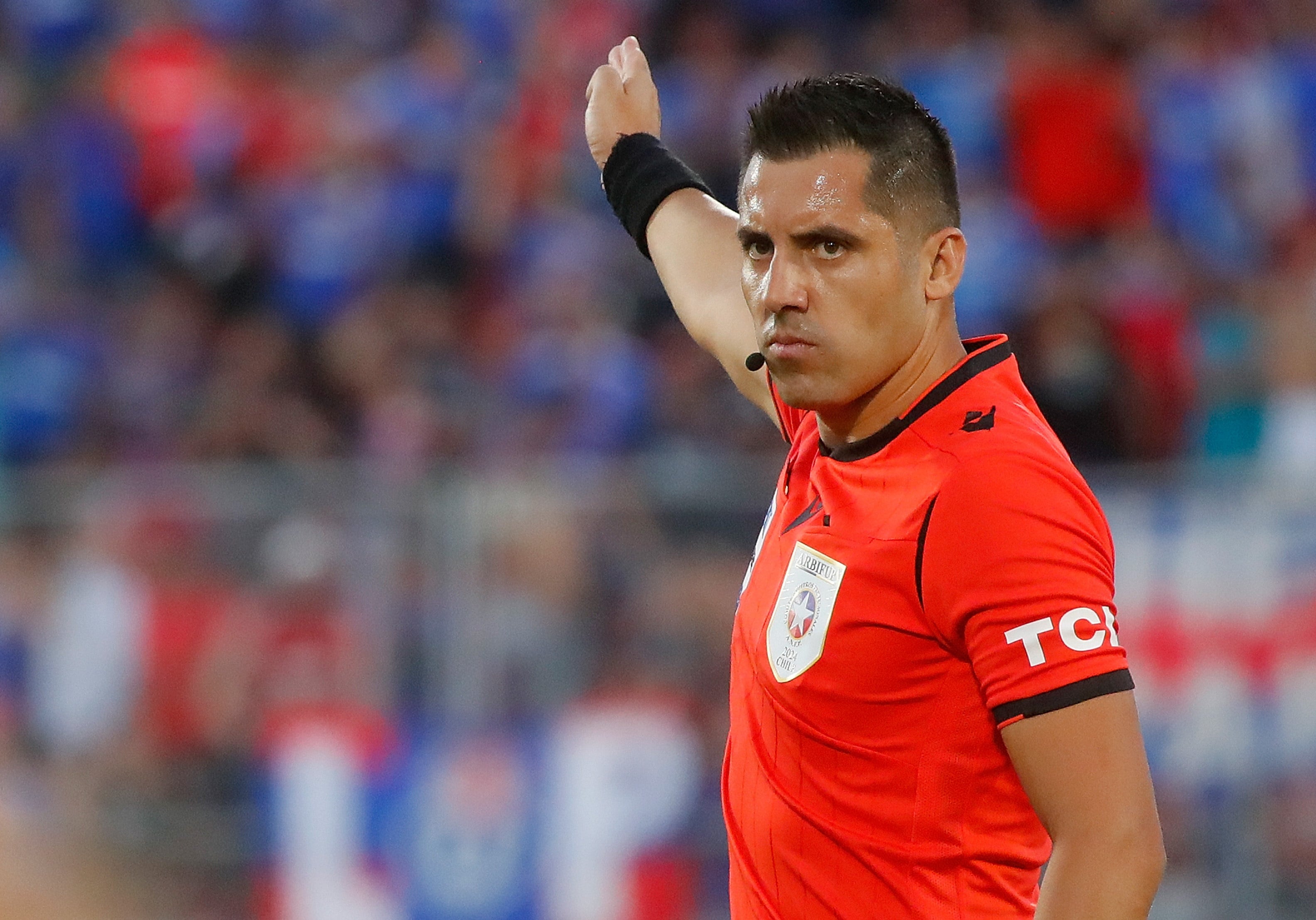 La hora de Cristián Garay: el partido que marcará el histórico retorno de un juez chileno a un Mundial