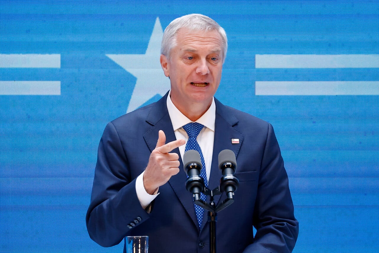 Gobierno Kast enfrenta dudas sobre economía y seguridad tras desplome de popularidad