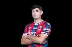 Nuevo destino en Italia: Bologna oficializa a Luis Rojas y será compañero de Gary Medel