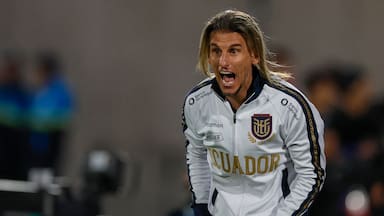 “Nos tiene que responder la FIFA”: Beccacece reconoce gestiones para sumar a Omar Carabalí a la selección de Ecuador