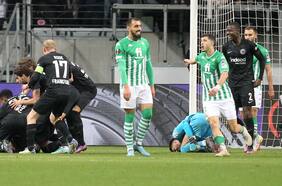 En España lamentan el error de Rui Silva en la eliminación del Betis de la Europa League: “Salió a por uvas”