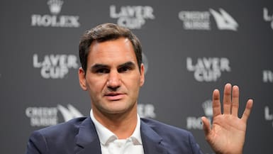Roger Federer deja el club de los multimillonarios: la fortuna que perdió la leyenda del tenis en solo 24 horas