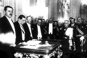 El largo y sinuoso camino de la Constitución de 1925: entre crisis, golpes y depresión