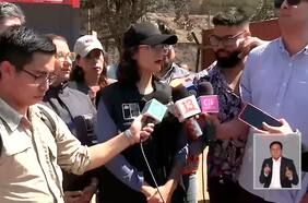 “Es una pérdida de tiempo, con todo respeto a su pregunta”: la respuesta de Vallejo a una consulta de la prensa